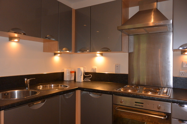  Image of 2 Bedroom Apartment to rent at Harrogate Road  Bradford, BD2 3HA