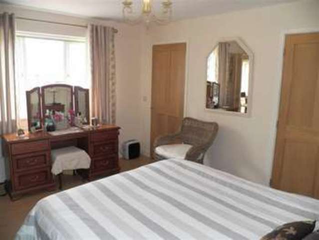  Image of 3 Bedroom Property for sale at Hawthorn Lane Jameston Jameston, SA70 8QT