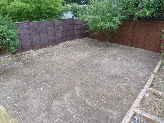  Image of 3 Bedroom Detached to rent at Portsmouth, PO6 4LG