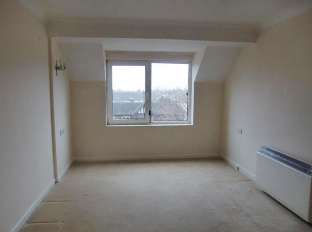  Image of 1 Bedroom Apartment to rent at Homeheather House 128 Beehive Lane Ilford, IG4 5EF