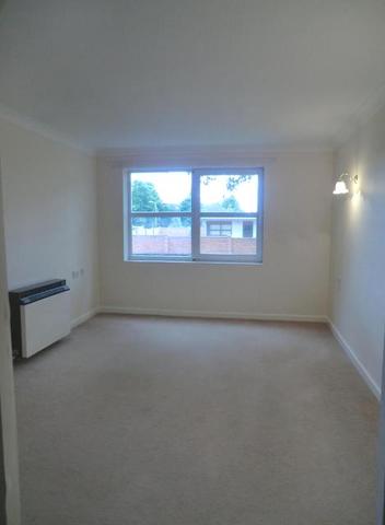  Image of 1 Bedroom Apartment to rent at Homesarum House Wilton Road Salisbury, SP2 7HS