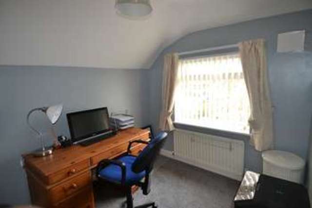  Image of 3 Bedroom Semi-Detached for sale at Lickey Road Rednal Birmingham, B45 8TF