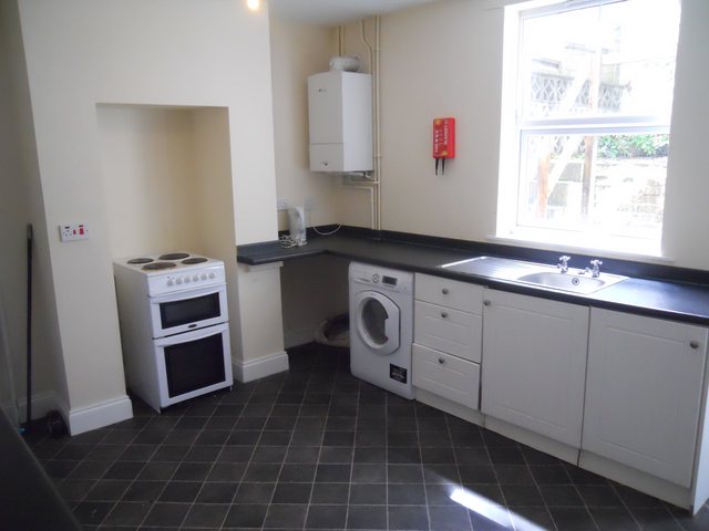  Image of 4 Bedroom House Share to rent at Worcester  Spetchley, WR5 2DL