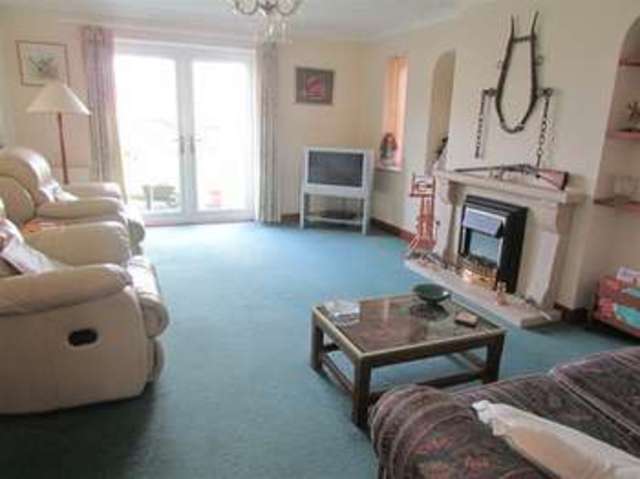  Image of 4 Bedroom Detached for sale at Shapwick, TA7 9NZ