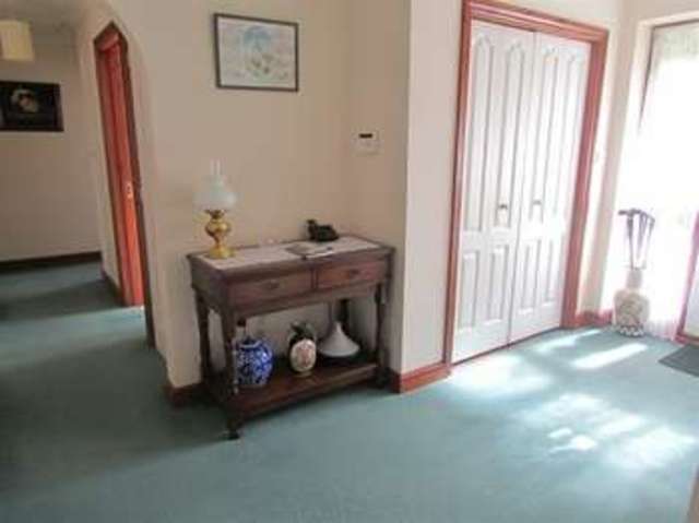  Image of 4 Bedroom Detached for sale at Shapwick, TA7 9NZ