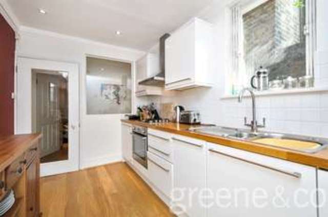  Image of 3 Bedroom Flat for sale at Hampstead London Belsize Park, NW3 5NL