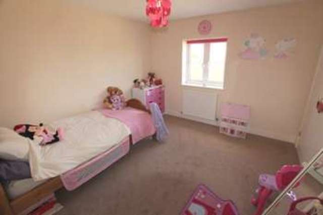  Image of 3 Bedroom Detached for sale at Midsomer Norton Radstock Somerset, BA3 2QX