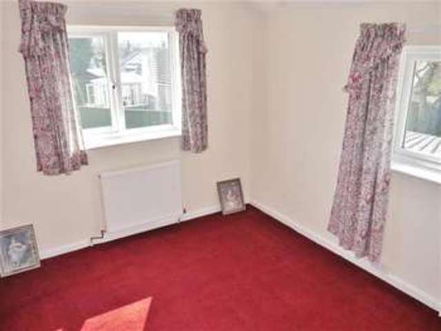  Image of 4 Bedroom Detached for sale at Manthorpe, NG31 9BL
