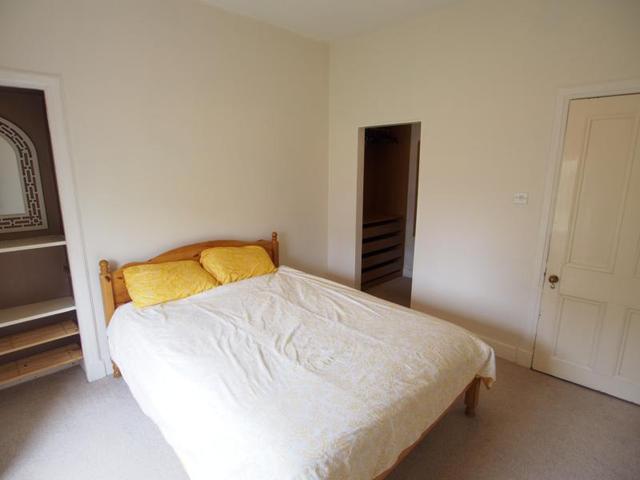  Image of 2 Bedroom Flat to rent at Rosemount Aberdeen Aberdeen, AB25 2RA