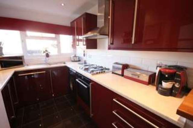  Image of 3 Bedroom Terraced for sale at Newhall Court  Waltham Abbey, EN9 3EE