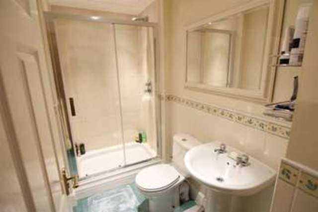  Image of 4 Bedroom Detached for sale at Dinas Powys  Dinas Powys, CF64 4HG