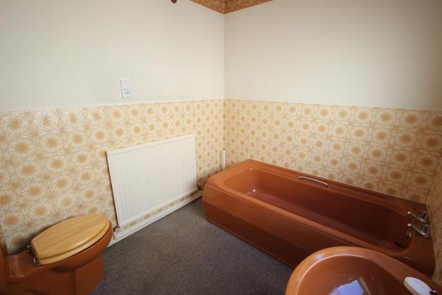  Image of 3 Bedroom Terraced for sale at PINXTON  NOTTINGHAM, NG16 6NX