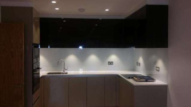  Image of 2 Bedroom Apartment to rent at Rathbone Market Canning Town London, E16 1EH