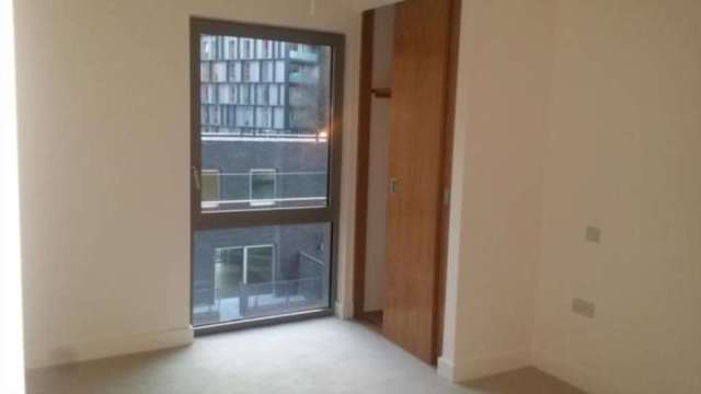  Image of 2 Bedroom Apartment to rent at Rathbone Market Canning Town London, E16 1EH
