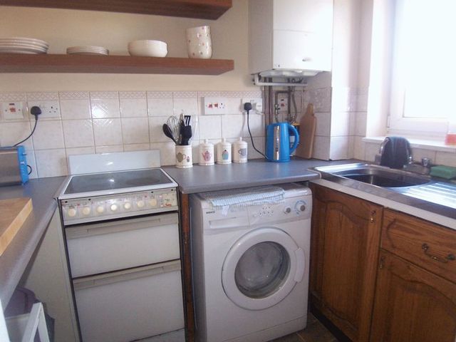  Image of 1 Bedroom Terraced for sale at Somerton Grove  Thatcham, RG19 3XE