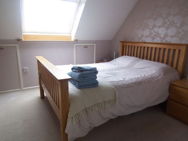  Image of 1 Bedroom Terraced for sale at Somerton Grove  Thatcham, RG19 3XE