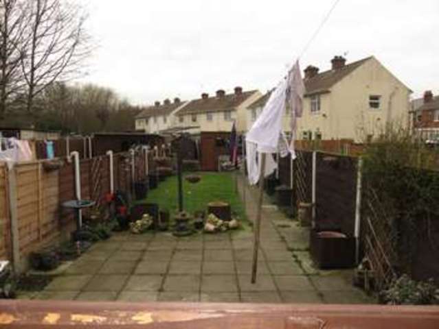  Image of 3 Bedroom Terraced for sale at Willenhall, WV13 1ED