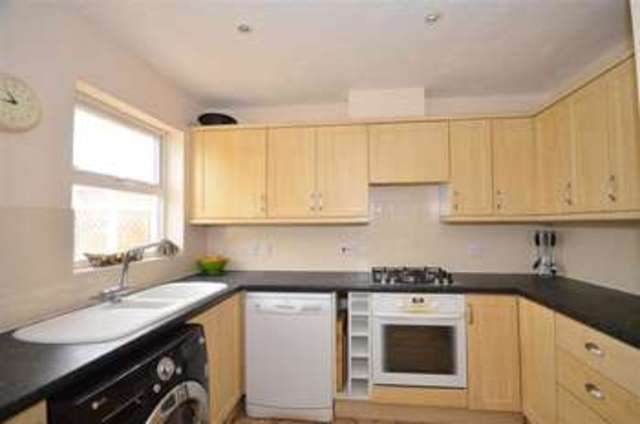  Image of 3 Bedroom Detached for sale at Little Heath Chadwell Heath Romford, RM6 5RY