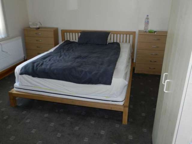  Image of House Share to rent at Starboard Way Coldharbour London, E14 8PE