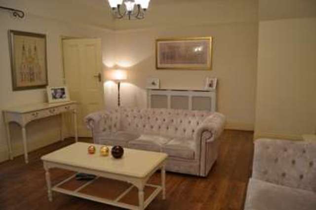  Image of 3 Bedroom Semi-Detached to rent at Midgley Wakefield Netherton, WF4 4JQ