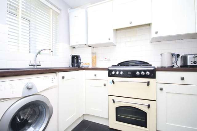  Image of 2 Bedroom End of Terrace for sale at Sweet Briar Drive  Basildon, SS15 4HA
