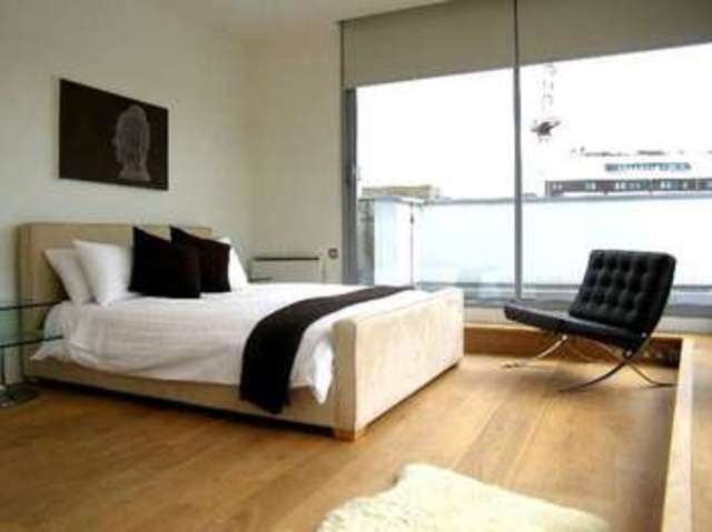  Image of 2 Bedroom Flat to rent at Dereham Place  Shoreditch, EC2A 3HJ