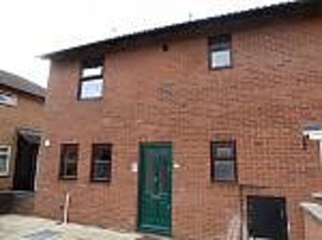  Image of 3 Bedroom Detached to rent at Cambridge, CB4 2UW
