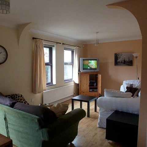 Image of 3 Bedroom Detached to rent at Cambridge, CB4 2UW