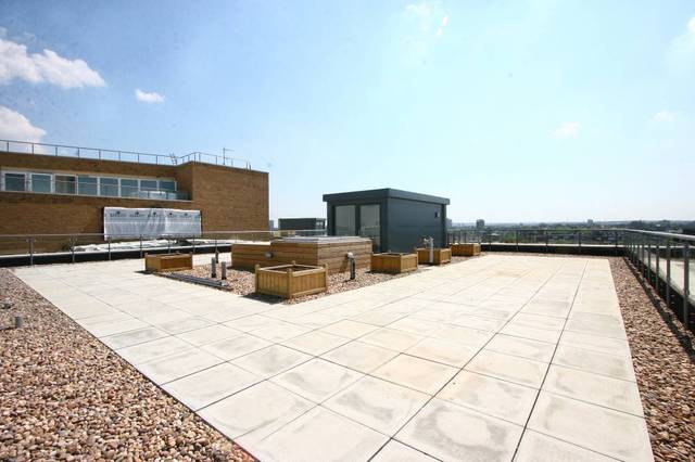 rooftop Image of 1 Bedroom Flat to rent at Viridian Apartments 75 Battersea Park Road, SW8 4DA Image of rooftop