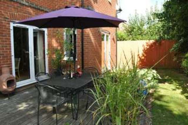 Image of 3 Bedroom Detached for sale at Wellington Avenue  Reading, RG2 7BP