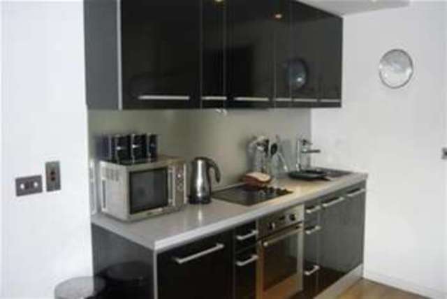  Image of 2 Bedroom Flat to rent at Leeds, LS1 4JN