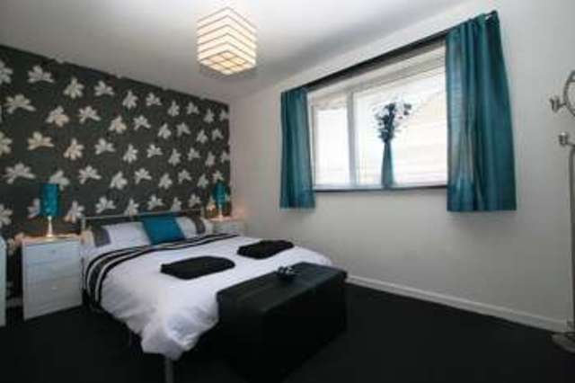  Image of 2 Bedroom Terraced for sale at Torpoint Torpoint, PL11 2DB