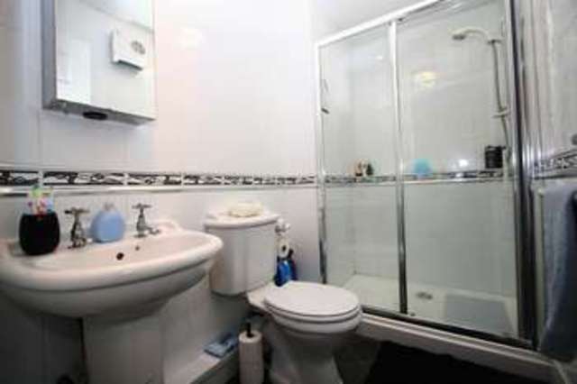  Image of 2 Bedroom Terraced for sale at Torpoint Torpoint, PL11 2DB