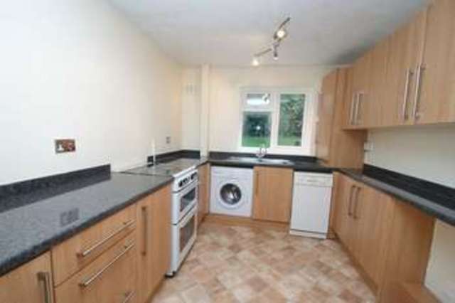  Image of 2 Bedroom Flat to rent at Great Road  Hemel Hempstead, HP2 5LD