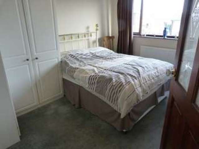 Image of 3 Bedroom Semi-Detached for sale at Alwin Road Shaw Oldham, OL2 7YD