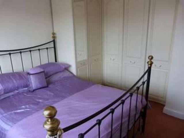  Image of 3 Bedroom Semi-Detached for sale at Alwin Road Shaw Oldham, OL2 7YD