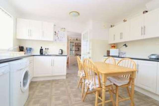  Image of 4 Bedroom Detached for sale at Antholme Close Sutton-On-Hull Hull, HU7 4XX