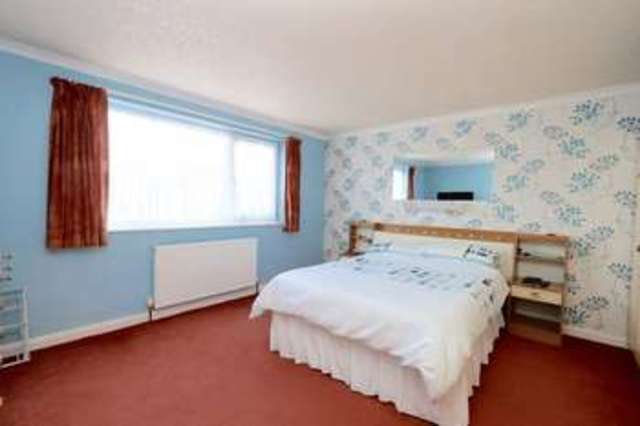  Image of 4 Bedroom Detached for sale at Antholme Close Sutton-On-Hull Hull, HU7 4XX