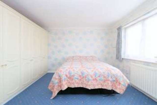  Image of 4 Bedroom Detached for sale at Antholme Close Sutton-On-Hull Hull, HU7 4XX