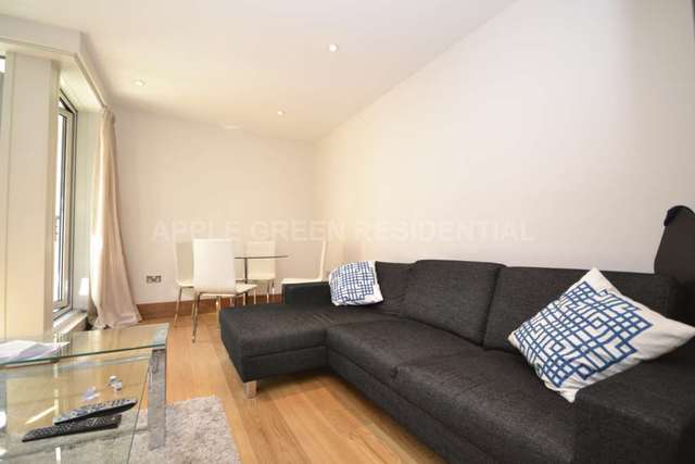  Image of 1 Bedroom Apartment to rent at Baker Street Baker Street London, NW1 6XE