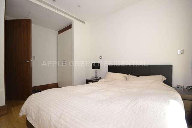  Image of 1 Bedroom Apartment to rent at Baker Street Baker Street London, NW1 6XE