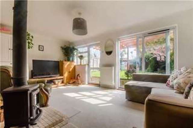  Image of 3 Bedroom Semi-Detached for sale at Hardwick, CB23 7XE