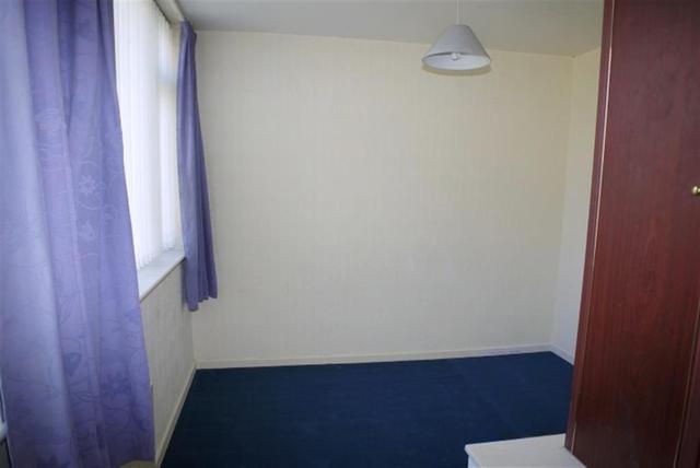  Image of 3 Bedroom End of Terrace for sale at Bramley  Kirkstall, LS13 2RU