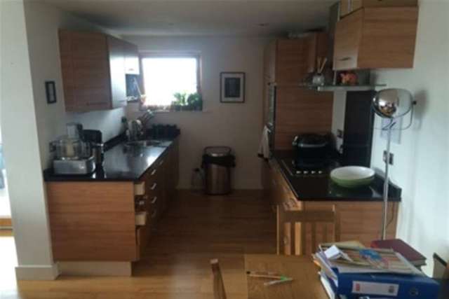  Image of Property to rent at Leeds, LS10 1LQ