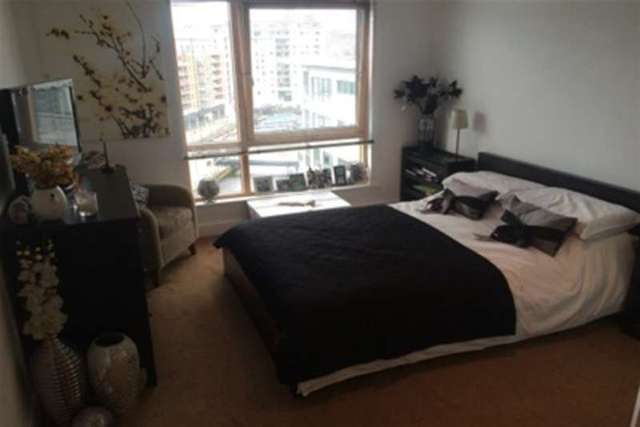  Image of Property to rent at Leeds, LS10 1LQ