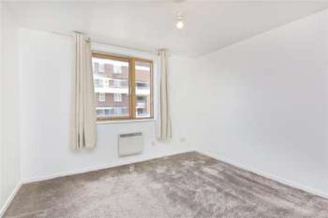  Image of 2 Bedroom Flat for sale at Cremer Street London Haggerston, E2 8HR