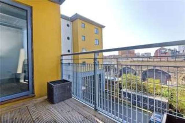  Image of 2 Bedroom Flat for sale at Cremer Street London Haggerston, E2 8HR