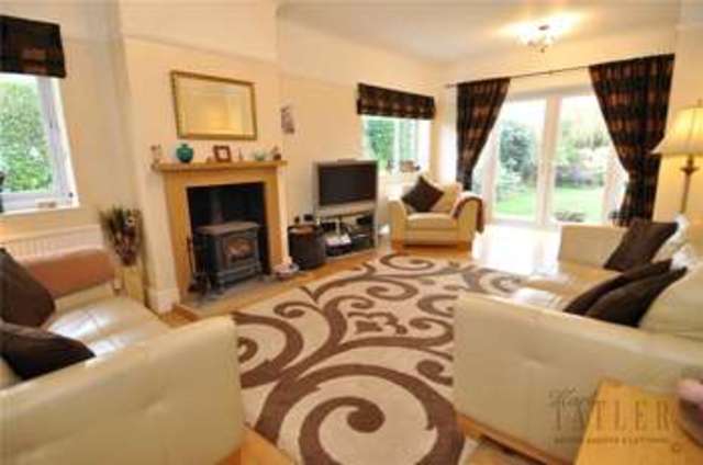  Image of 3 Bedroom Detached for sale at Burton Wirral Burton, CH64 8TJ