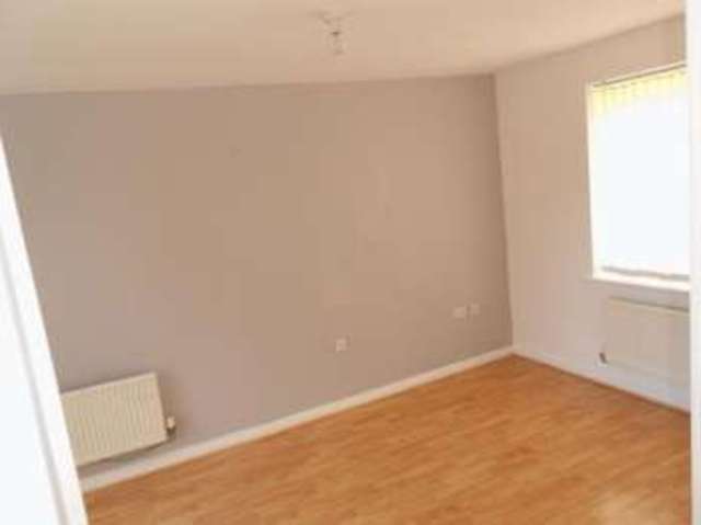  Image of 3 Bedroom Semi-Detached to rent at Hansby Drive Speke Liverpool, L24 9LG