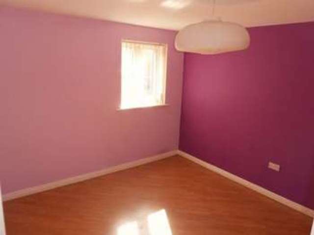  Image of 3 Bedroom Semi-Detached to rent at Hansby Drive Speke Liverpool, L24 9LG
